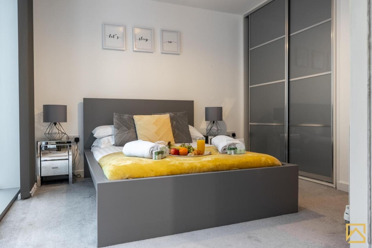 Modern 1 Bed In Central Mk, Free Parking, Smart Tv, Manhattan House By Valore Property Services Милтон-Кейнс Экстерьер фото